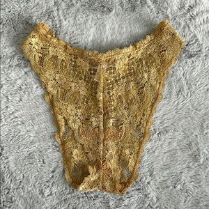 Vintage La Perla High Leg Cut Lace Panty
